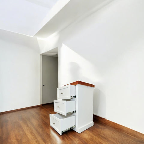 Set Comodín de madera · Cómoda de 5 cajones + 2 veladores | MGR Muebles