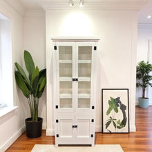 Vitrina de madera de pino 70x32x180 modelo S. BLANCO| Cyber muebles
