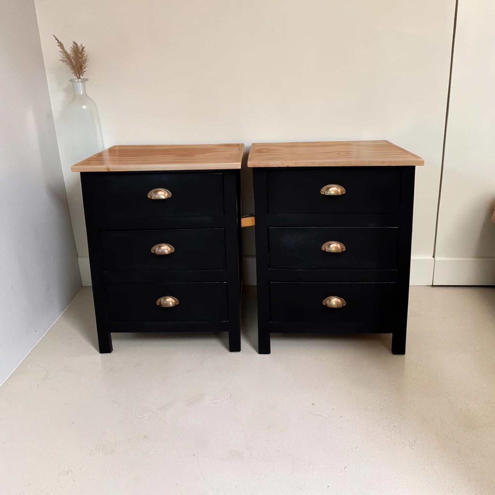 Par de Veladores Regatta de 3 Cajones | Diseño Nórdico en Madera de Pino | MGR Muebles