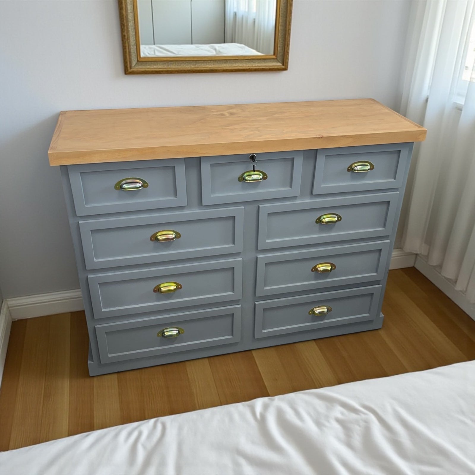 Comoda de madera 9 cajones modelo Aval Premium