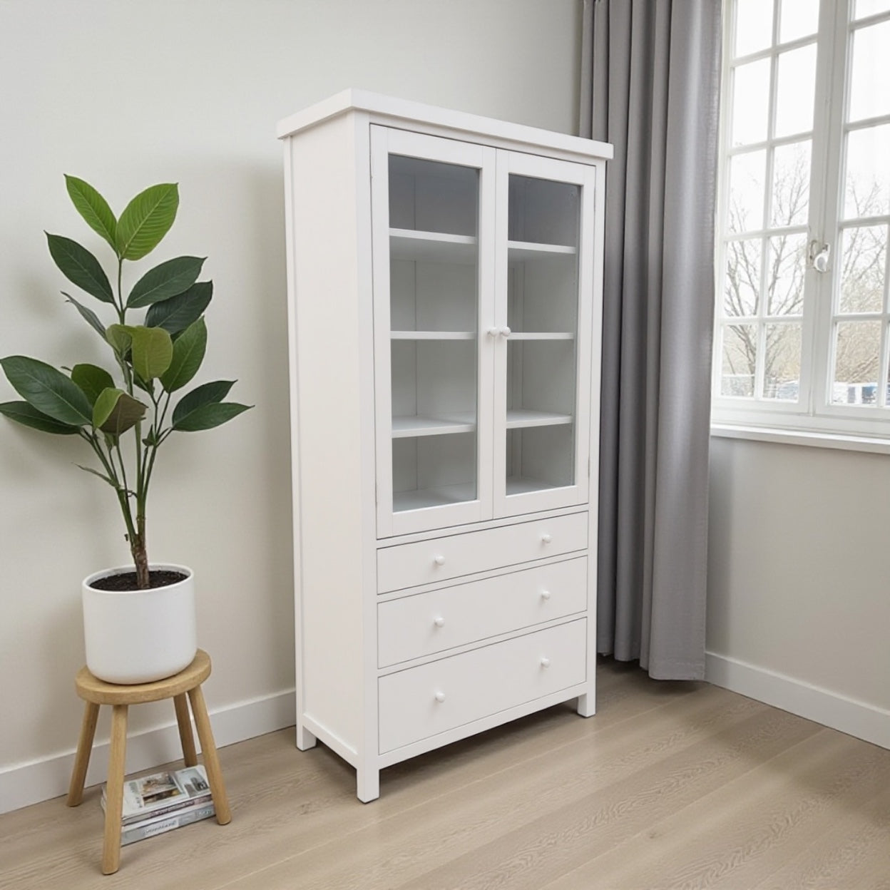 Vitrina para Copas con Estantes de Vidrio y Cajones - Modelo M | MGR Muebles